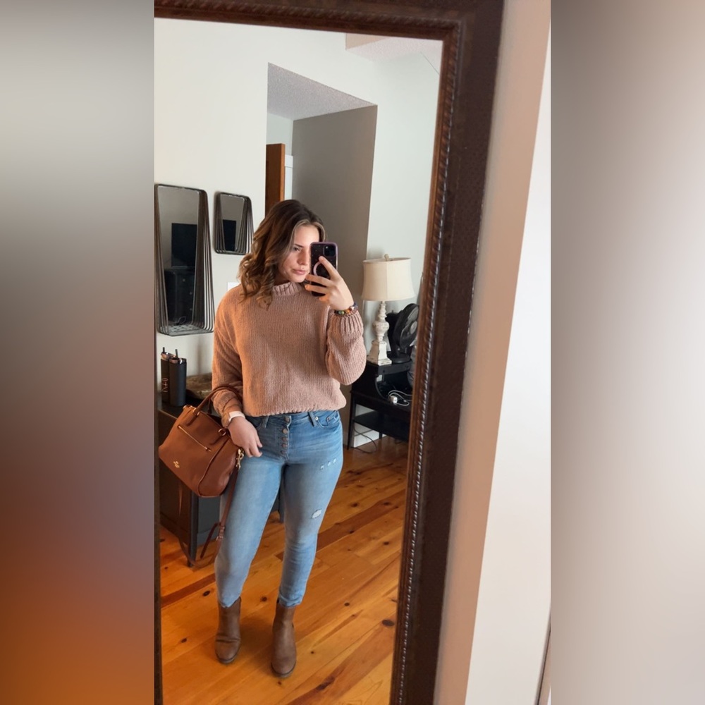 welcome to my closet 👡🌼